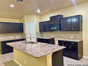 Building Photo - 8823 Quihi Way