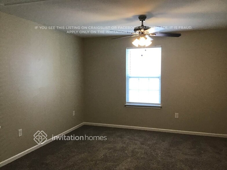 Building Photo - 6105 Watsonia Dr