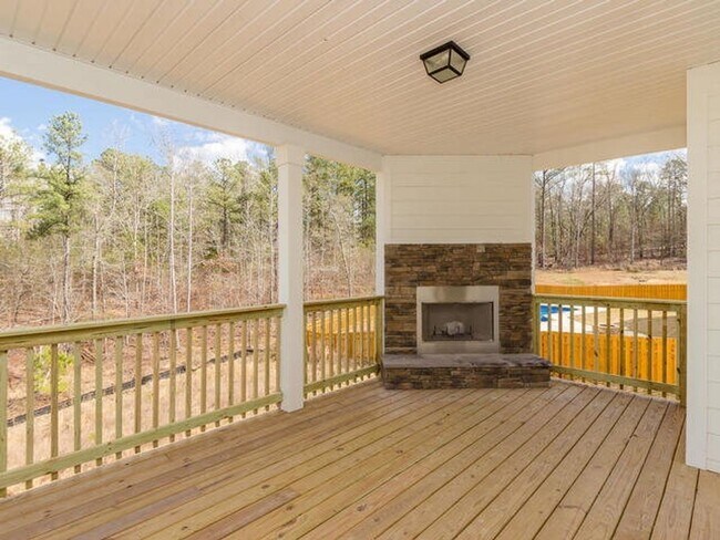 Building Photo - 4547 Willie Daniel Dr