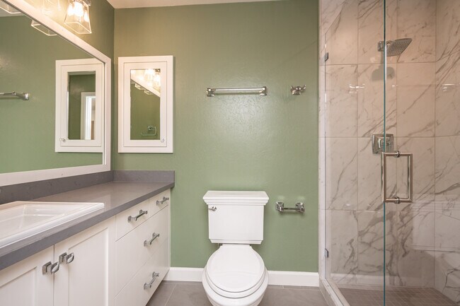 Building Photo - 1797 Silverado Trail
