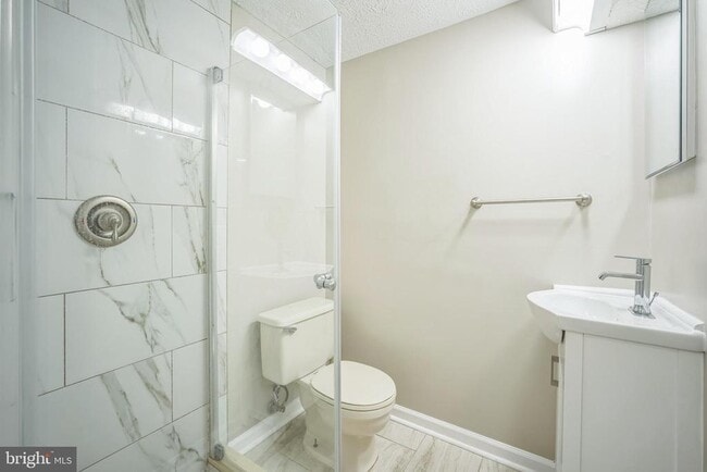 Building Photo - 1613 Fieldthorn Dr