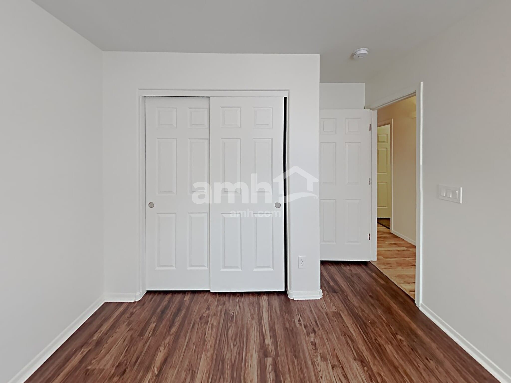 Building Photo - 16200 W Mauna Loa Ln