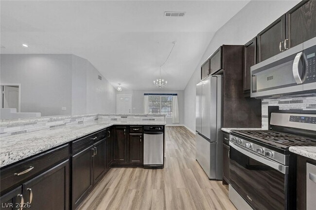 Building Photo - 8863 Haviland Rd