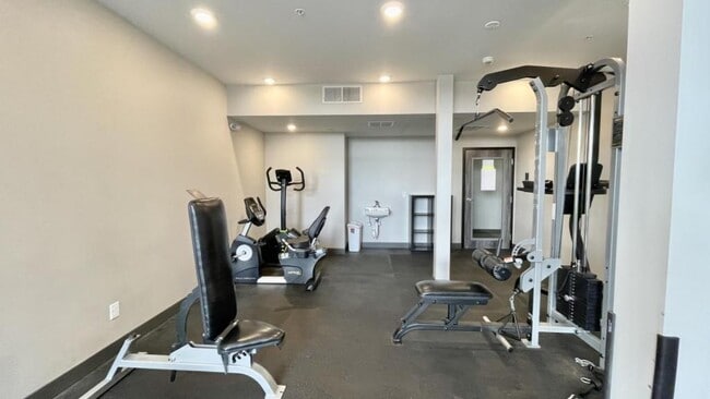 Building Photo - 476 Enterprise Blvd