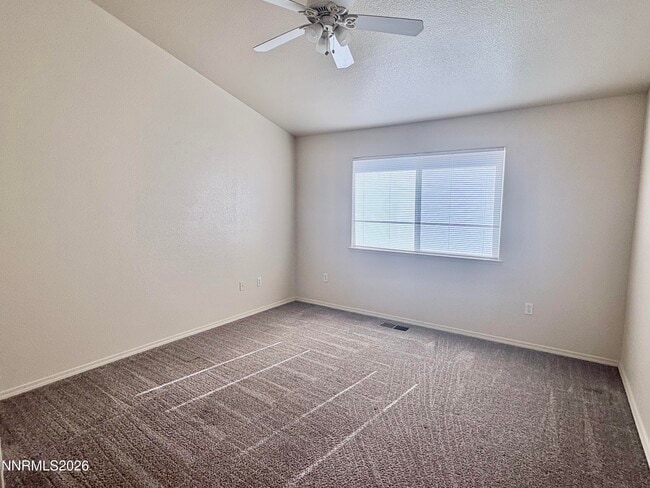 Building Photo - 981 Julia Ln