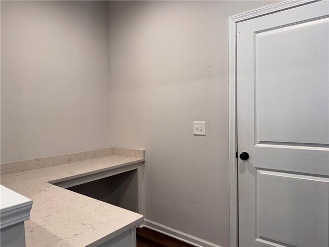 Building Photo - 5215 Wheeler Run Dr