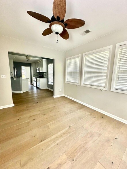 Building Photo - 1178 Pittsford Cir