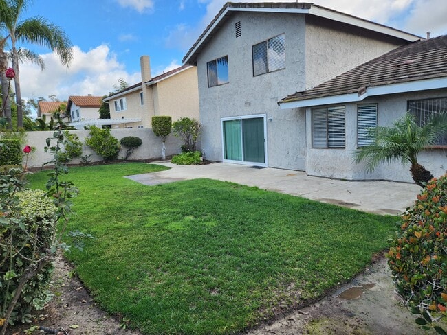 Building Photo - 25082 Owens Lake Cir