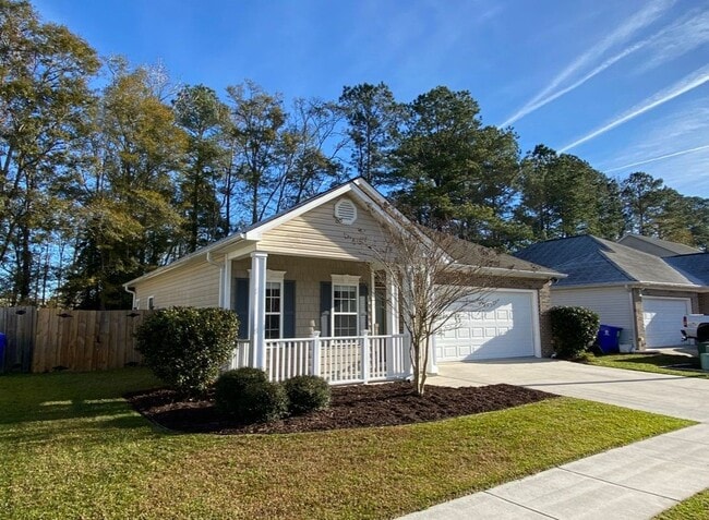 Building Photo - 1014 Lake Norman Ln