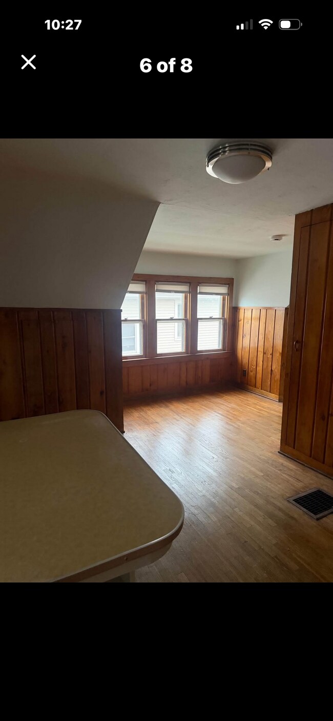 Building Photo - Phelps Studio apartment