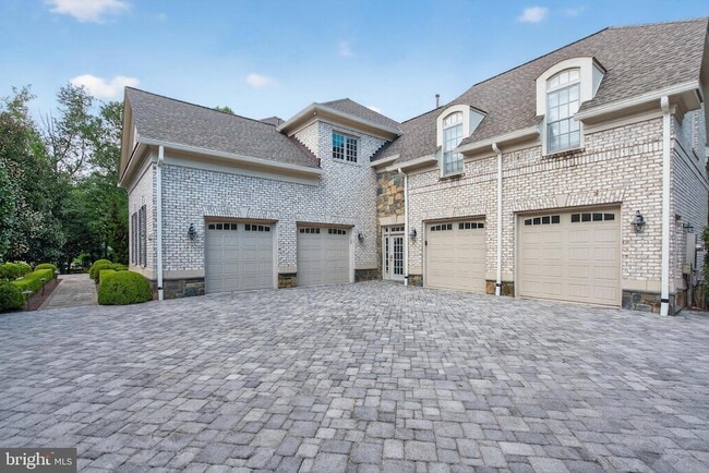 Building Photo - 9864 Walker Glen Ct