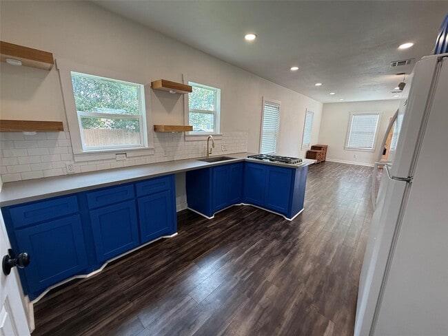 Building Photo - 1 Canal Ct