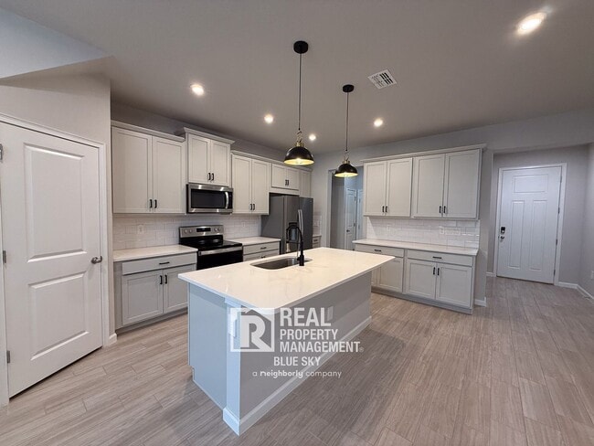 Building Photo - 4156 Cloud Hopper Wy