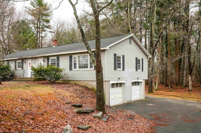 Building Photo - 289 Derry Rd