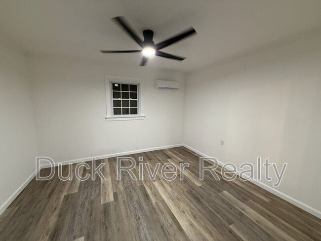 Building Photo - 2572 Sowell Mill Pike