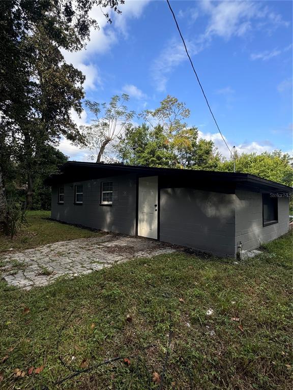 Building Photo - 653 NE 71st Ave