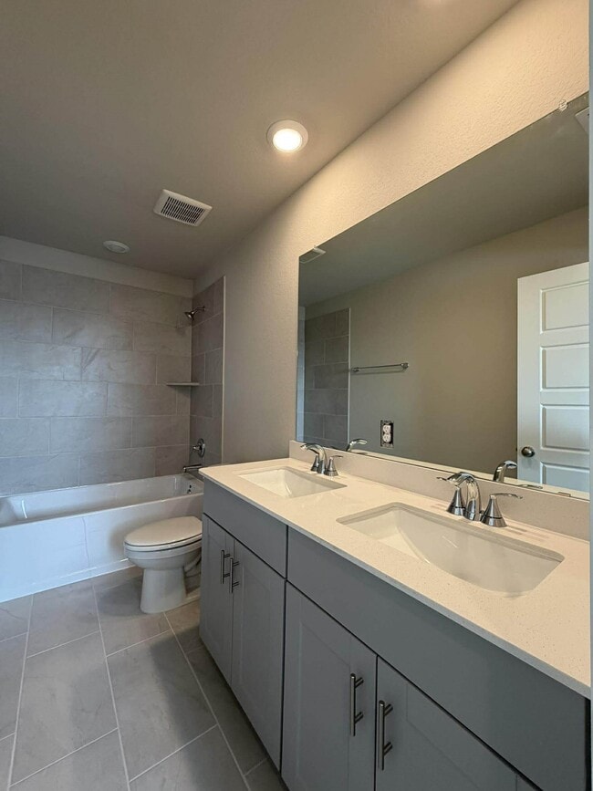 Building Photo - 2527 Gray Gale Ct