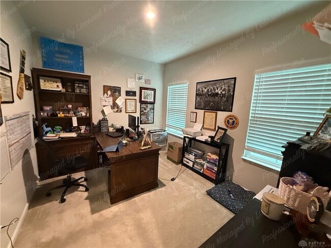 Building Photo - 2418 David Grey Cir