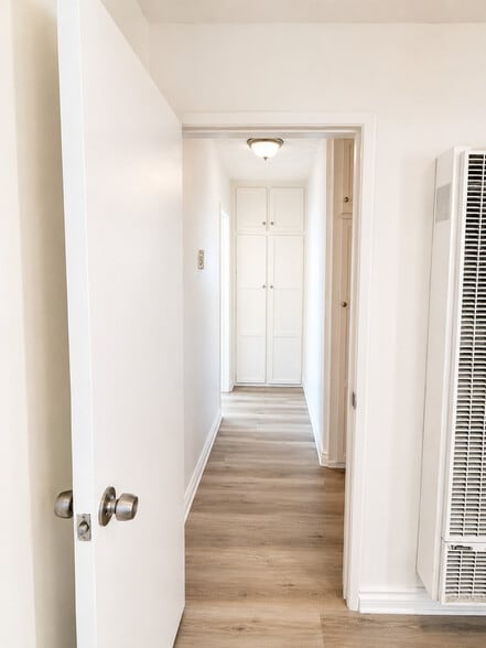 Hallway - 7107 Coldwater Canyon Ave
