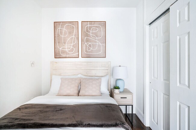 Building Photo - 69a Clinton St