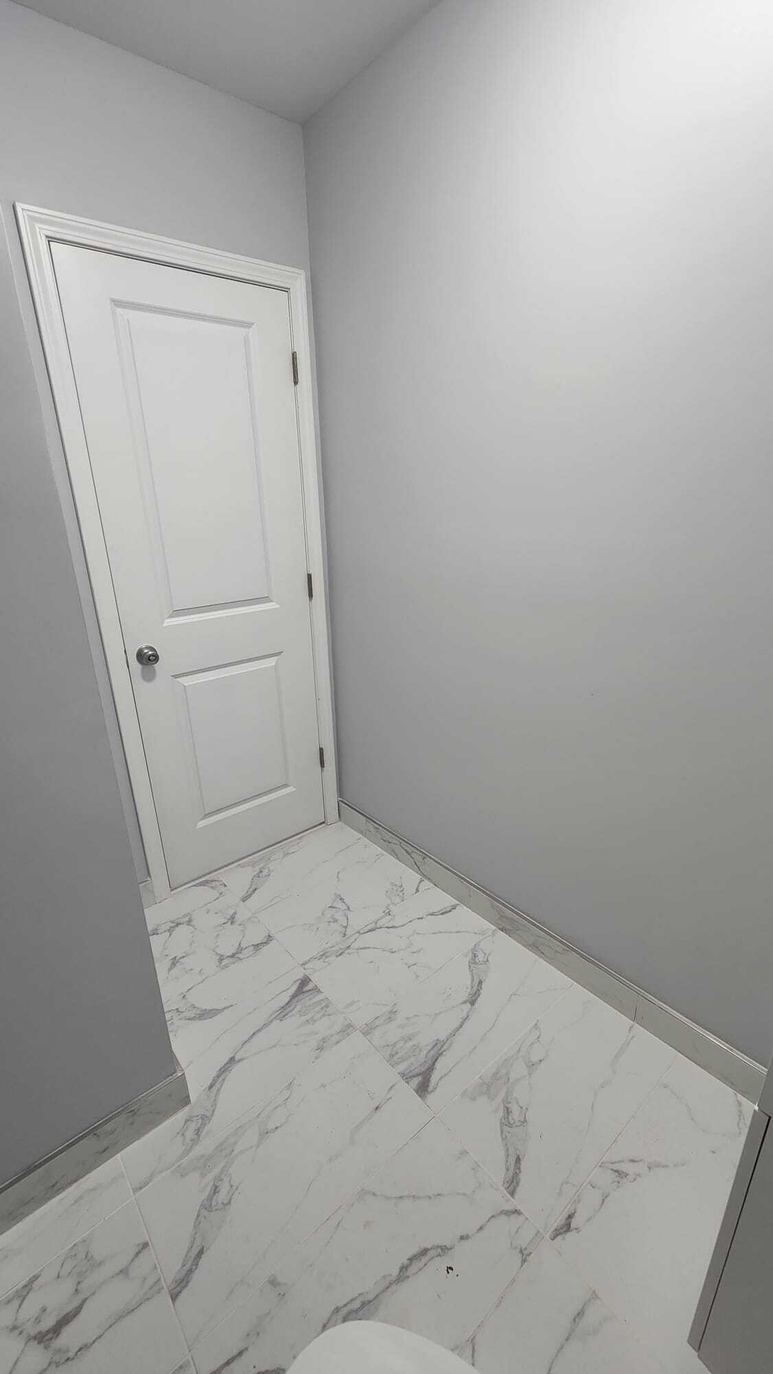 Building Photo - 1010 Flora St