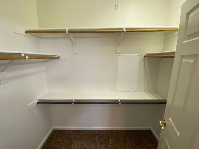 Building Photo - Cute Home in EGUSD