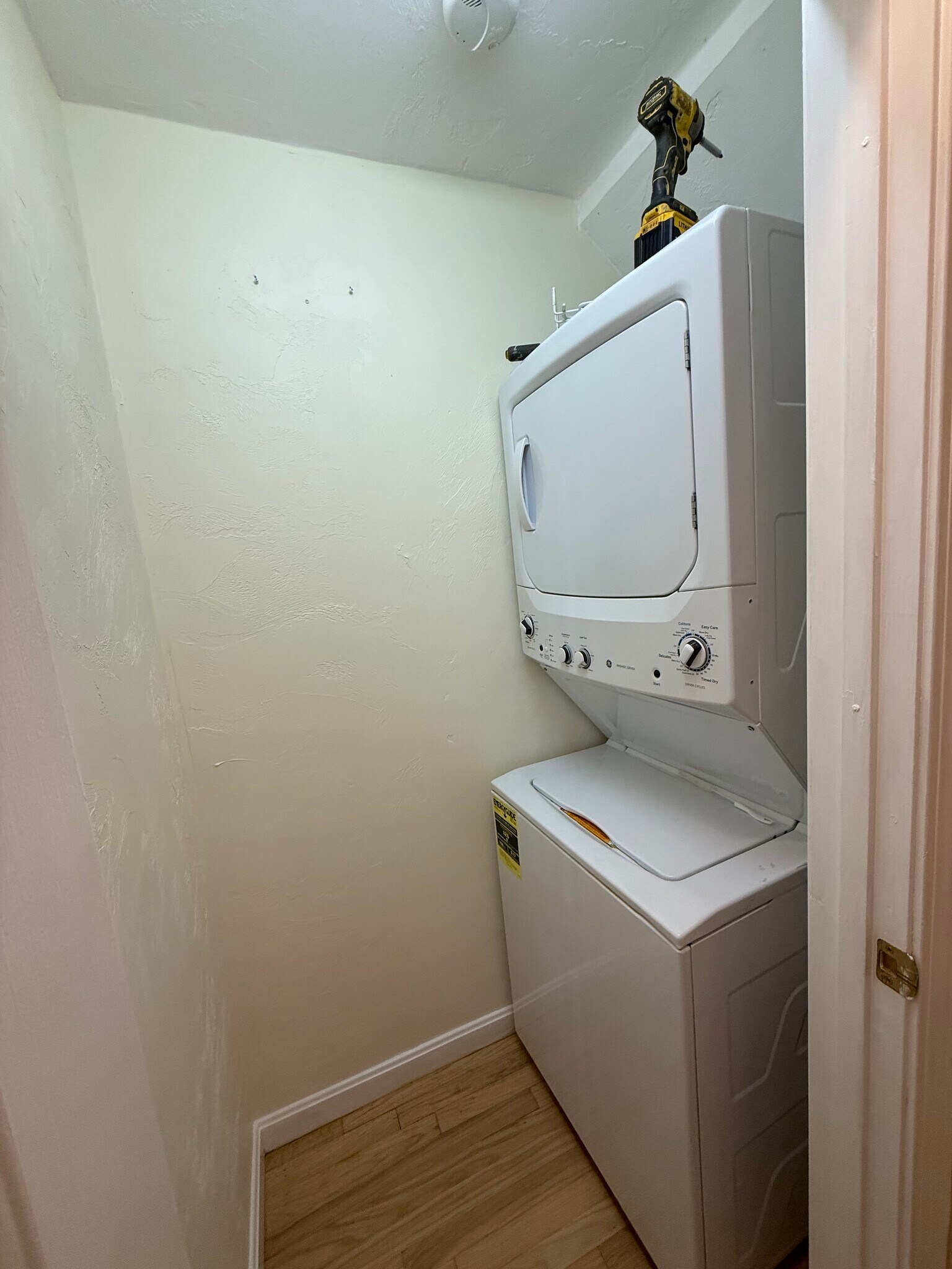 Building Photo - 82 6th St