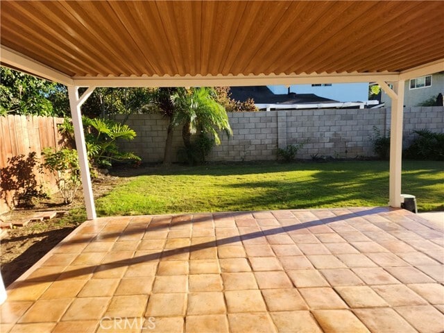 Building Photo - 8022 Mermaid Cir