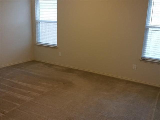 Building Photo - 9208 San Tejas Dr