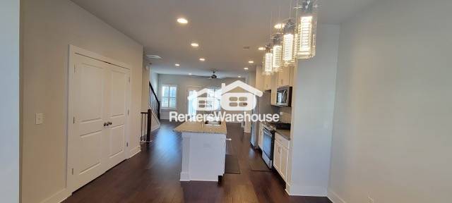 Building Photo - 1351 Callahan Cv