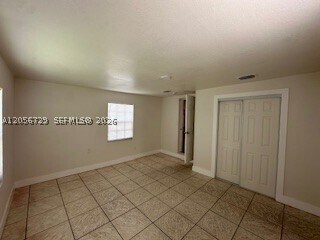 Building Photo - 1106 C