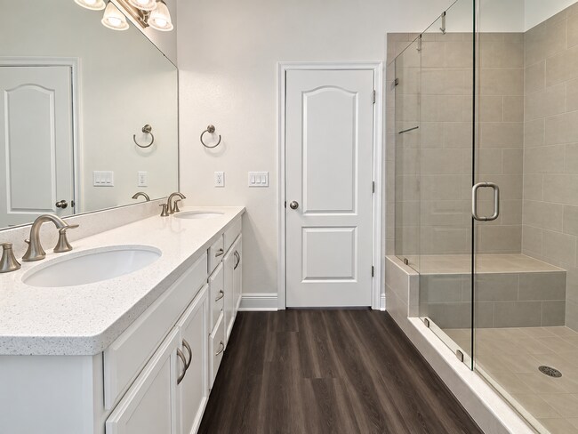 Building Photo - 6603 Calamondin Dr