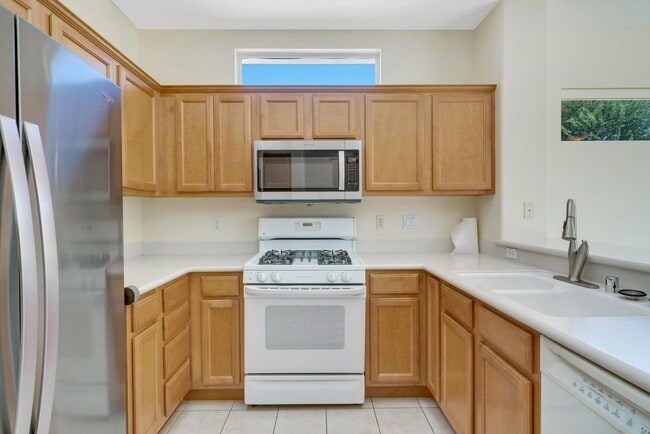 Building Photo - 78632 Iron Bark Dr