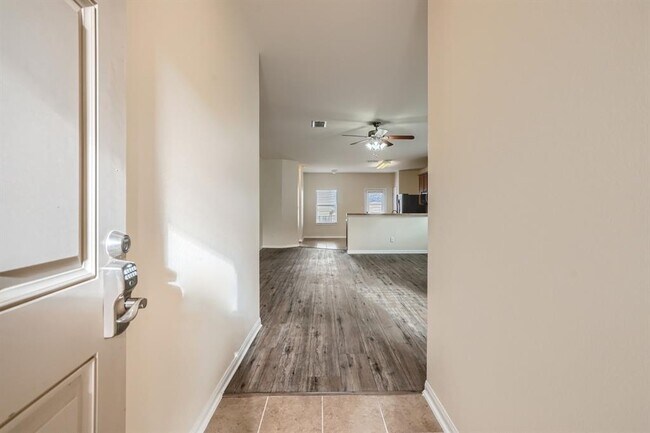 Building Photo - 137 Bufflehead Ln