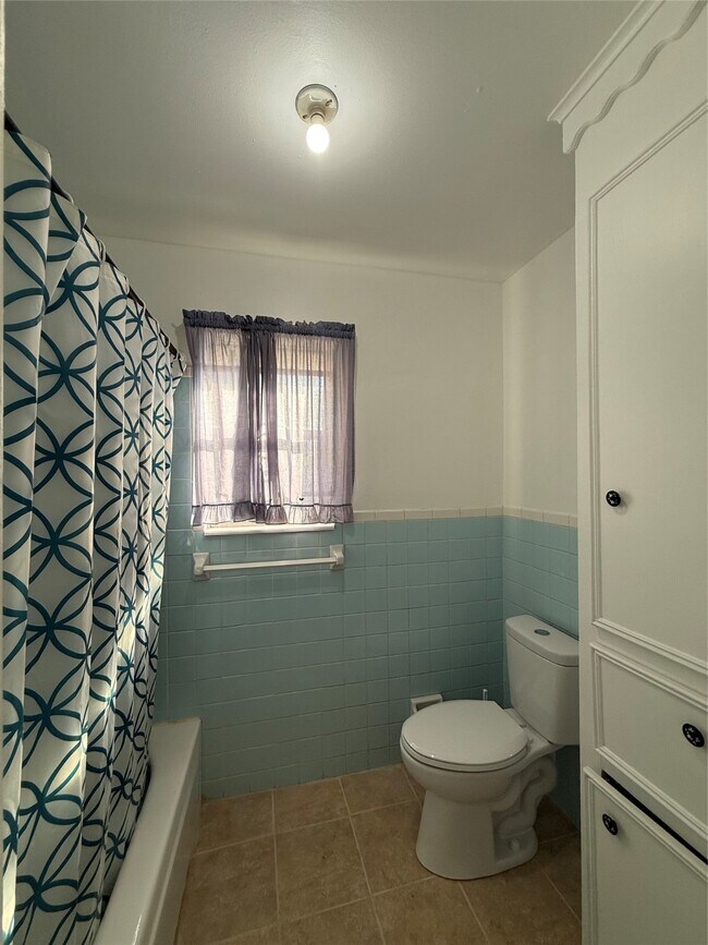 Building Photo - 7325 Ley Rd