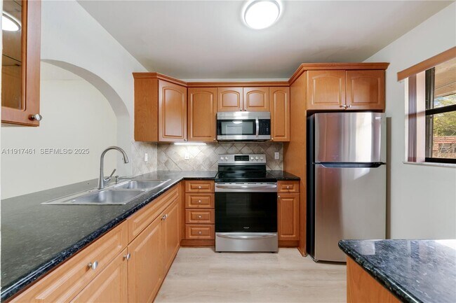 Building Photo - 14847 SW 104th St