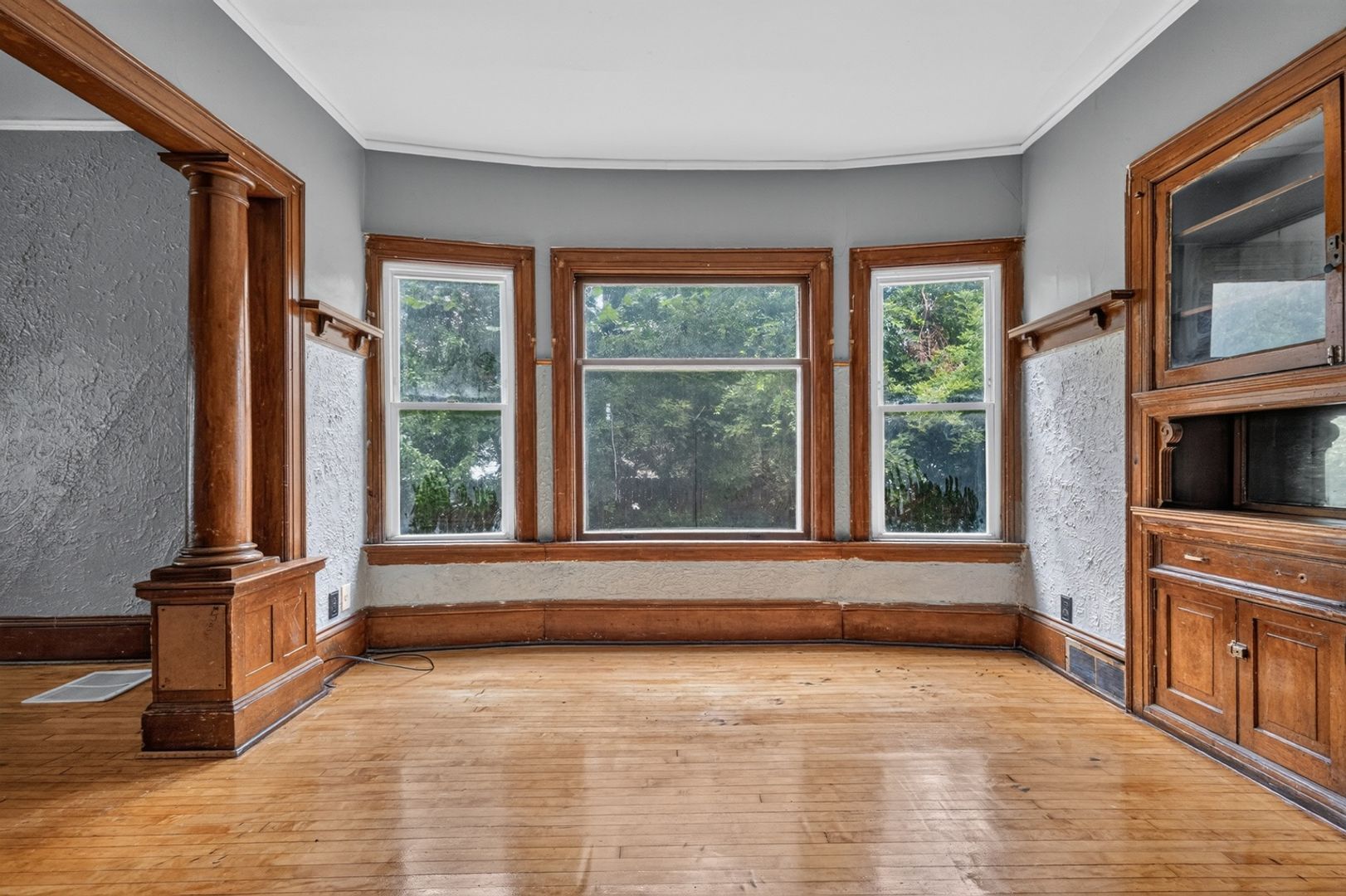 Building Photo - 2335 N 16th St