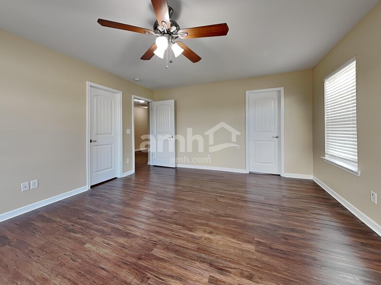 Building Photo - 60 Tranquil Pl