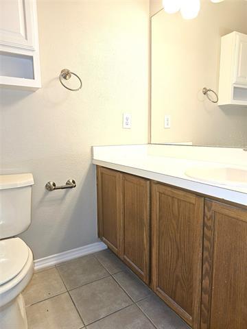 Building Photo - 2405 Tisbury Way