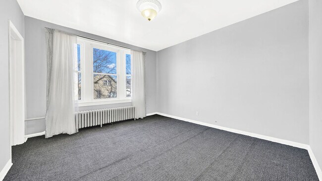 Building Photo - 5507 W 22nd Pl