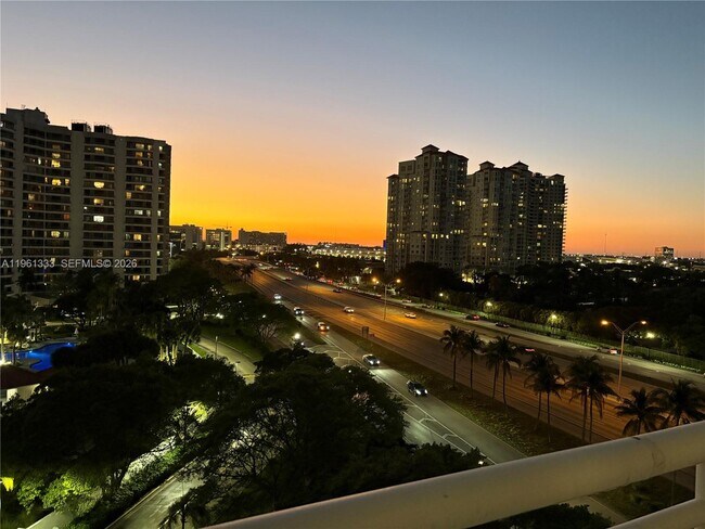 Building Photo - 3300 NE 192 St