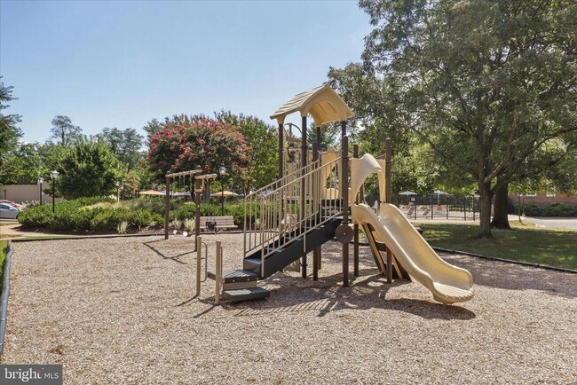 Building Photo - 6622 10th St