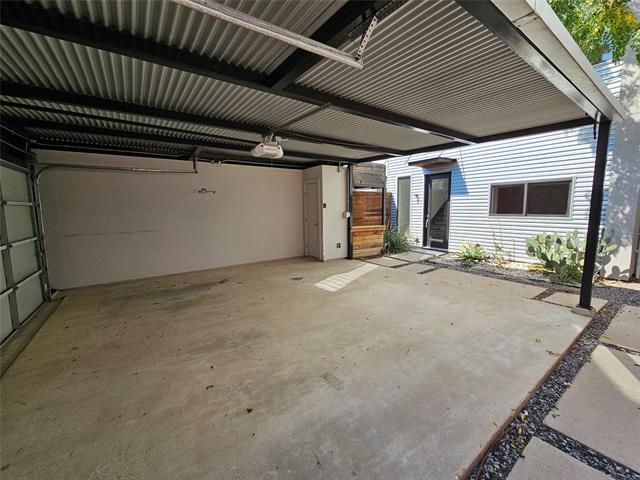 Building Photo - 4215 Roseland Ave