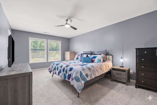 Building Photo - Beautiful Lake Wylie Home with Spacious Layout, Office Space & Incredible Community Amenities!