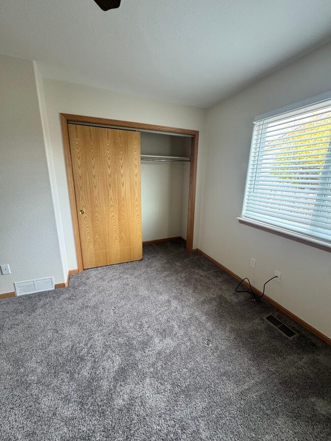 Building Photo - Cornerstone