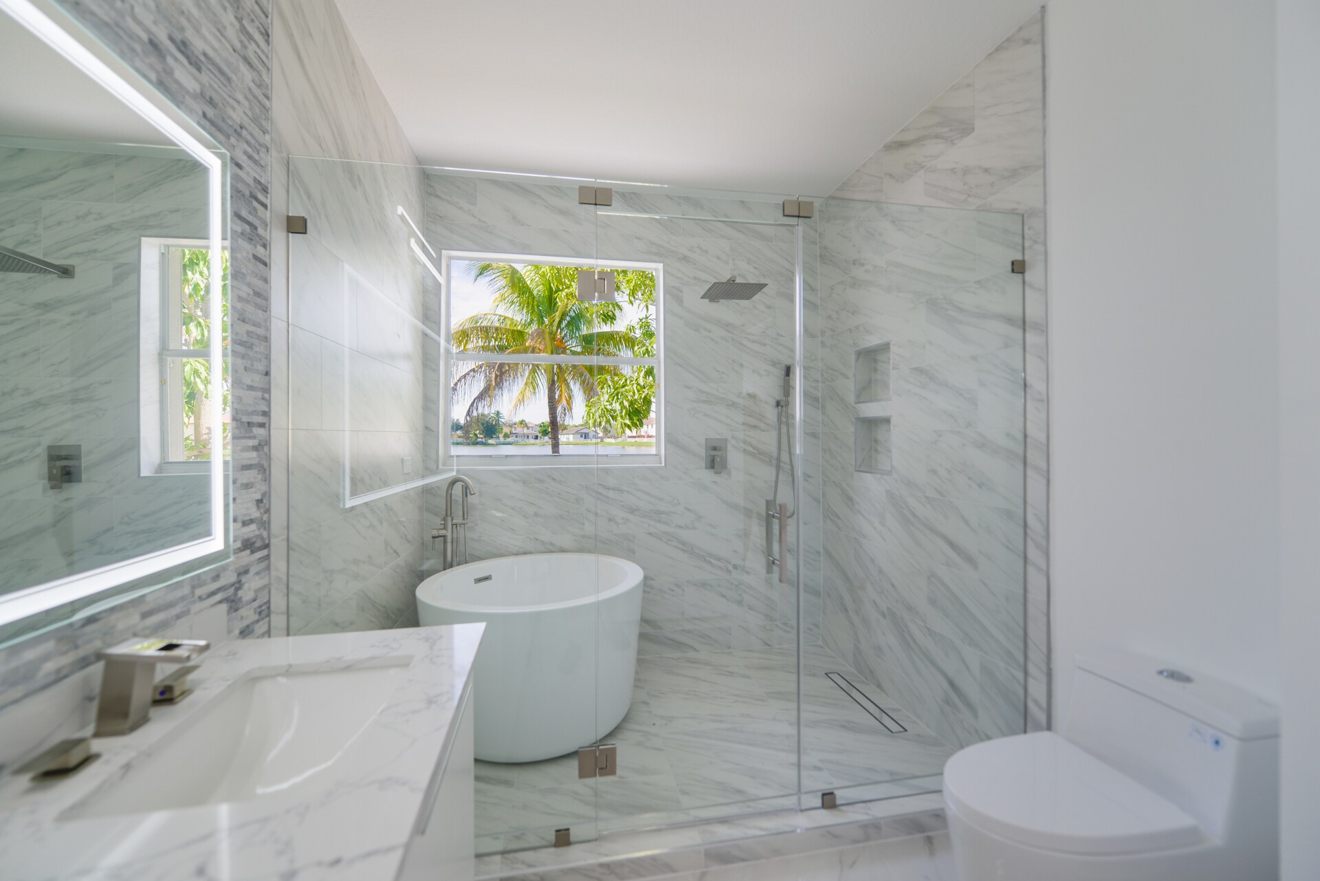 Building Photo - 5290 SW 134th Ave