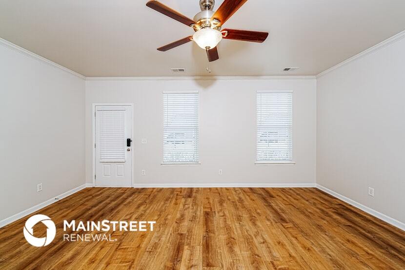 Building Photo - 5020 Kelly Creek St