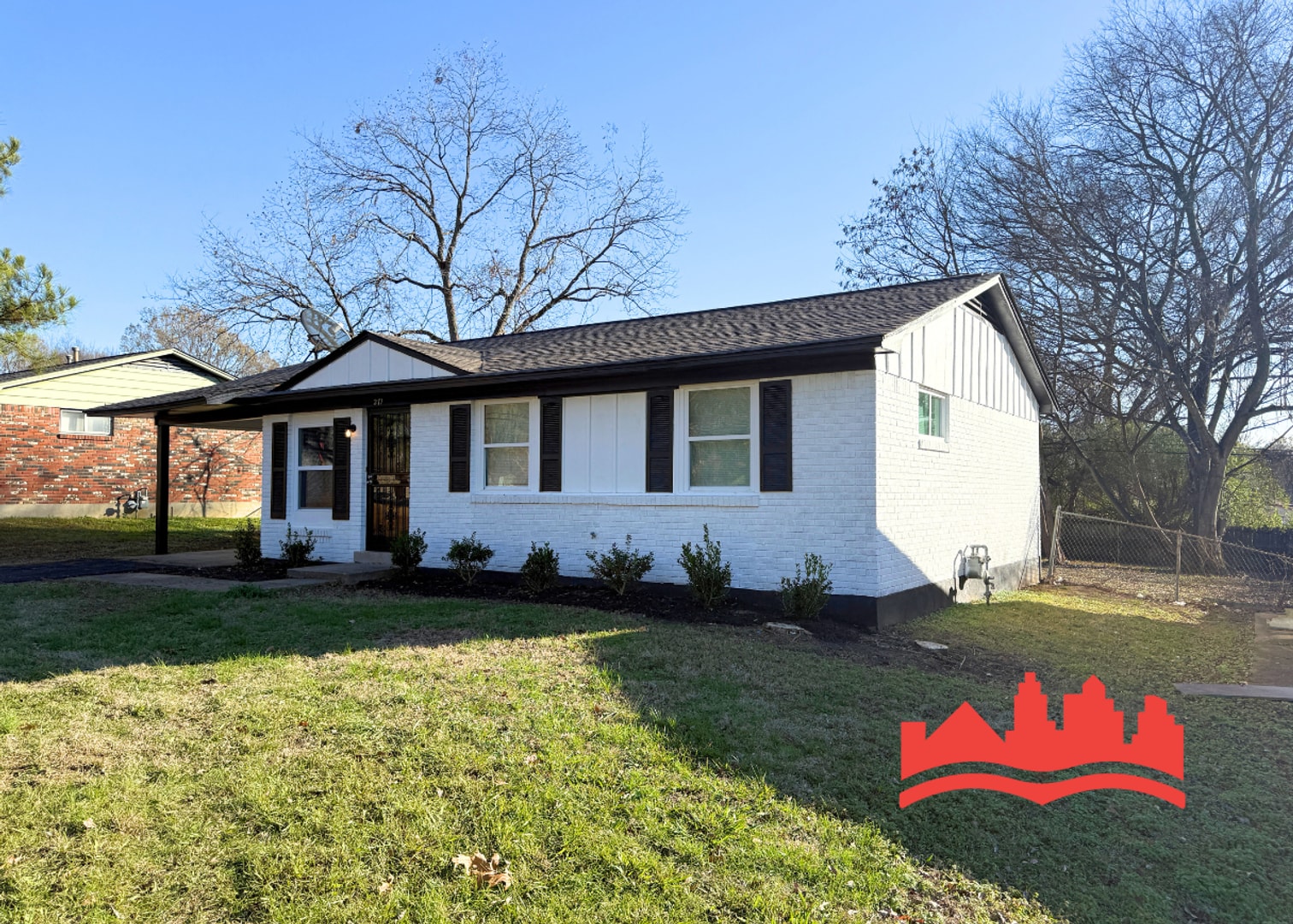 Building Photo - 271 W Levi Rd