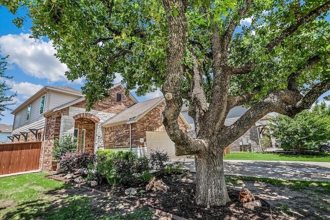 Building Photo - 616 Pheasant Hill Ln