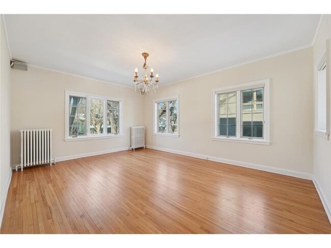 Building Photo - 1721 Humboldt Ave S